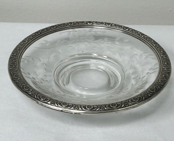 Prelude by International Sterling Silver Rim Etched Crystal Dish