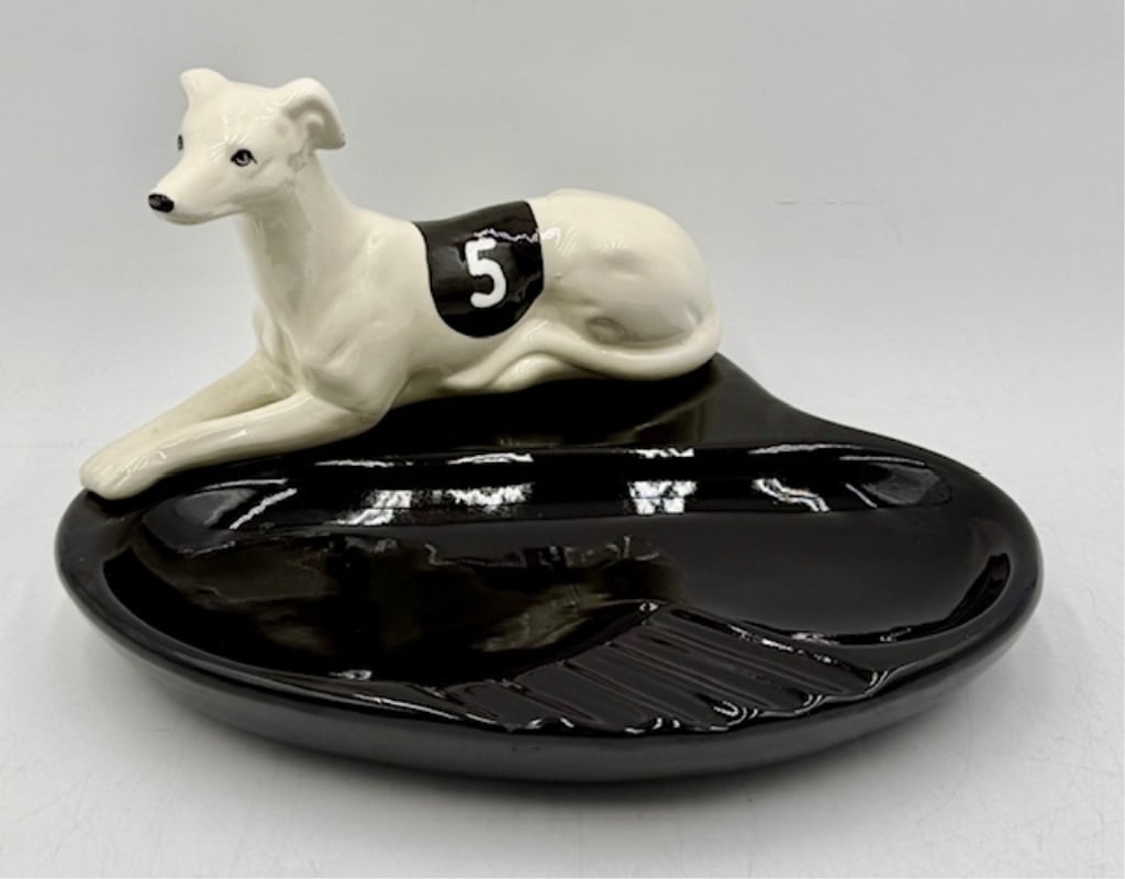 Vintage Art Deco Greyhound Ashtray (1 of 12)