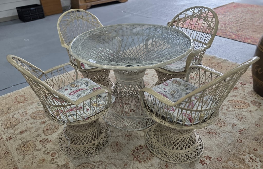 Vintage MCM Russell Woodward Style Patio Set (1 of 7)
