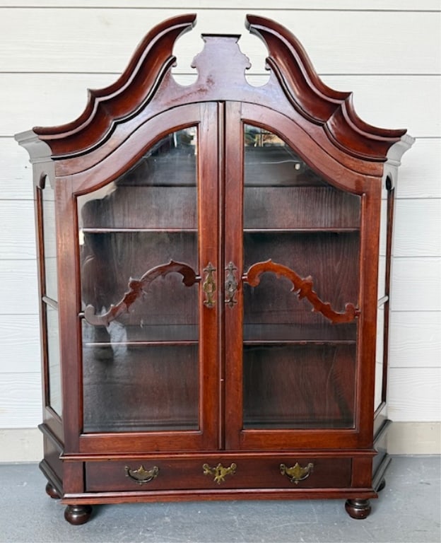 Vintage Mahogany Display Cabinet (1 of 11)