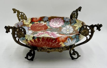 Vintage Hand Painted Chinese Porcelain Bowl