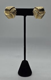 Pair of 14k Knot Earrings - 6.65g