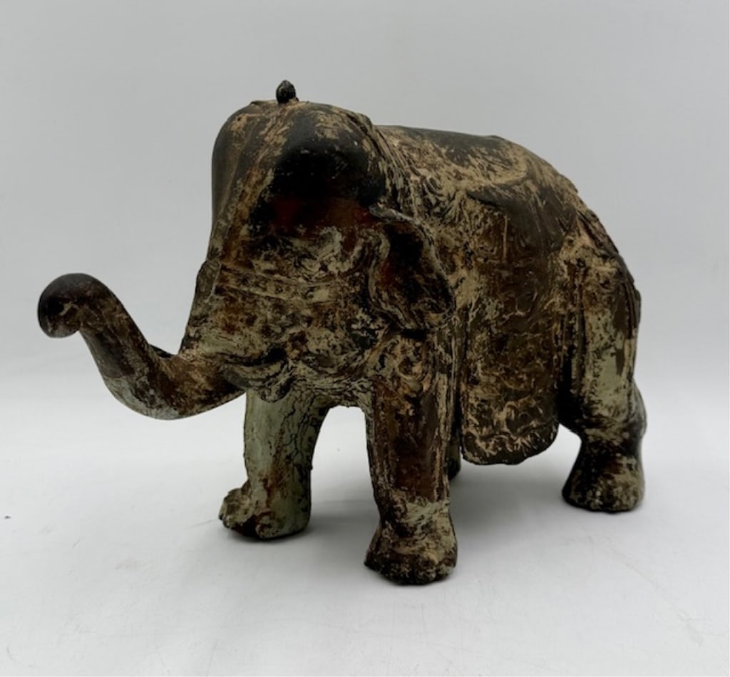 Large Vintage Cast Iron Elephant (1 of 13)