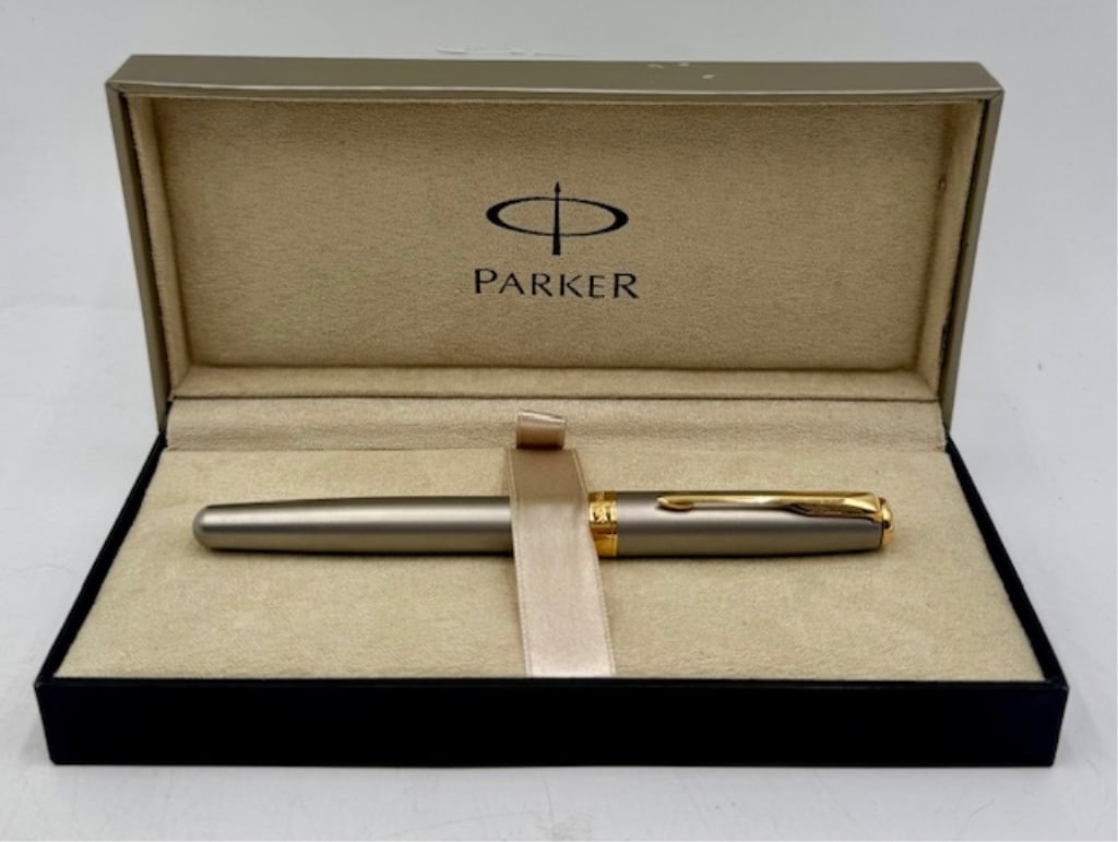 Parker Sonnet Flighter GT Rollerball Pen (1 of 13)