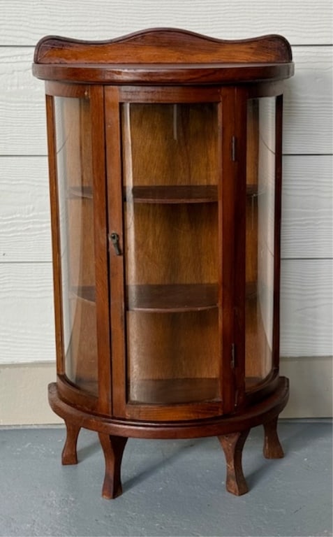 Antique Salesman Sample Curio Cabinet (1 of 12)
