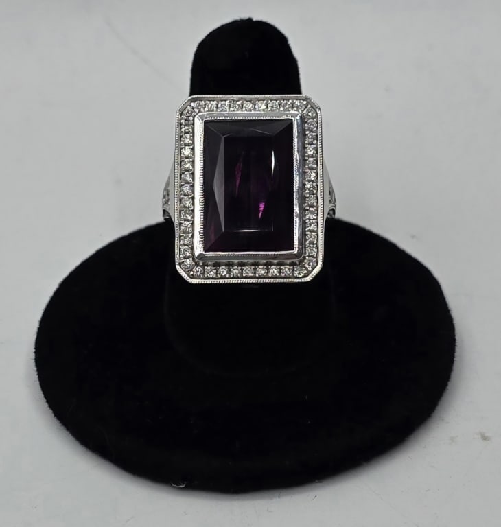 Beautiful 14k Gold, Diamond, & Amethyst Ring 10.1g (1 of 8)