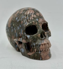 Hand Carved Que Sera Stone Skull