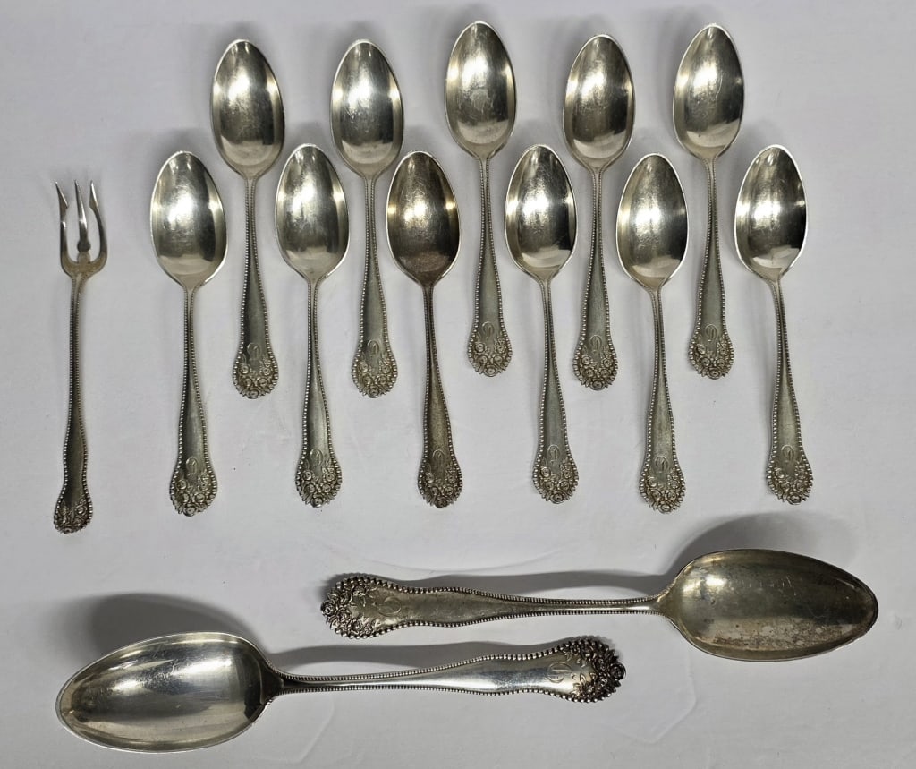 Collection of Sterling Silver Flatware - 17oz TW (1 of 7)