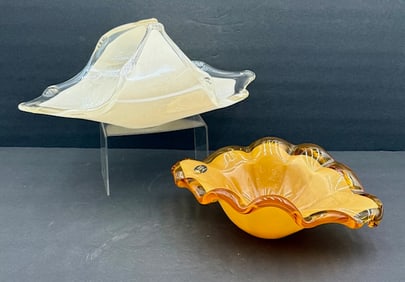 Pair of Handmade Italian Art Glass Bowls