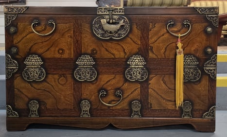 Korean Style Bandaji Chest