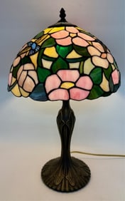 Beautiful Tiffany Style Hummingbird Table Lamp