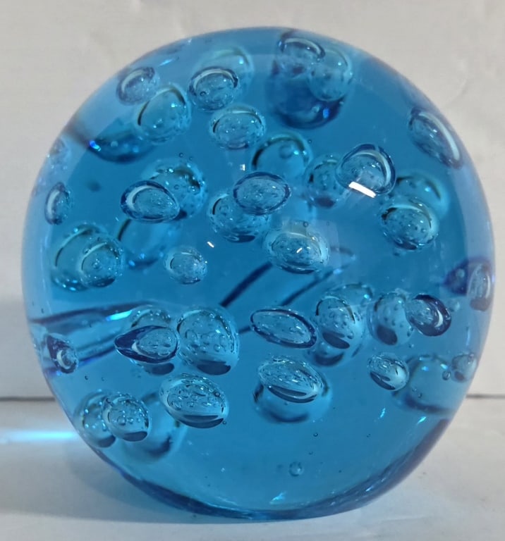 Murano Aquamarine Spa Bubbles Paperweight (1 of 10)