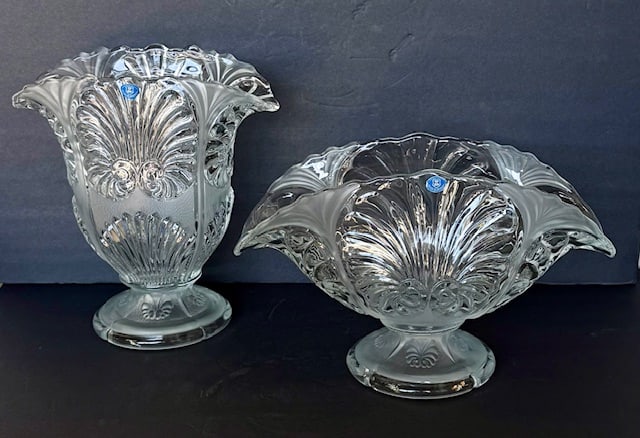 Vintage Libs Glass of Bohemia Crystal Bowl & Vase: Vintage Libs Glass of Bohemia crystal vase and bowl. Includes 9"h x 14.75"w x 6" banana stand/centerpiece bowl and 11.25"h x 10.5"w x 6"d fan vase. Both items feature a combination of frosted and clea