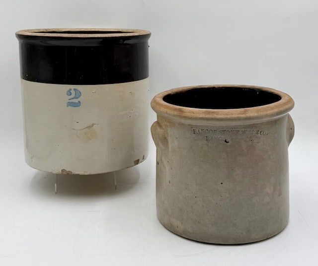 Pair pf Vintage Stoneware Crocks (1 of 17)