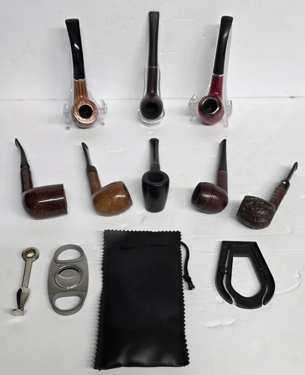Collection of Vintage Smoking Pipes (1 of 9)