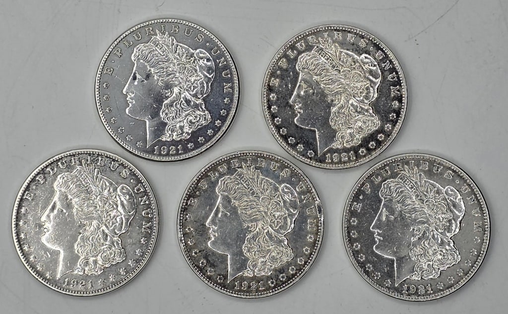 Collection Of 5 1921 Morgan Dollars 4.6oz Tw: Collection Of (5) 1921 Silver Morgan Dollars. Photos Are Considered Part Of The Condition And Description. R
