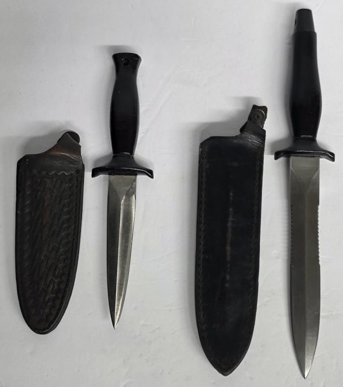 Pr. Vintage Parker Brothers Combat Series Knives (1 of 9)