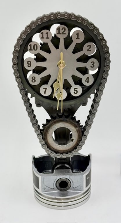 Clock9nine Chevy Sm. Block V8 Rotating Gear Clock (1 of 13)