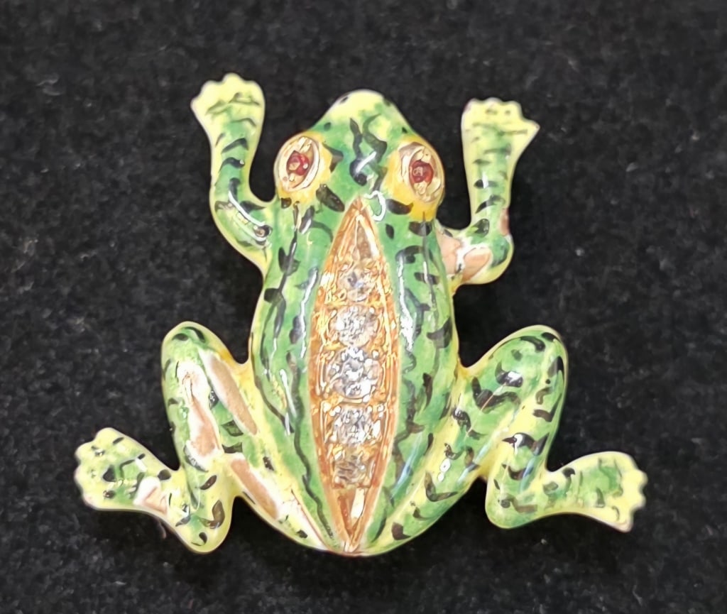 Vtg. 14k Enamel & Diamond Frog Brooch - 6.0g TW (1 of 7)