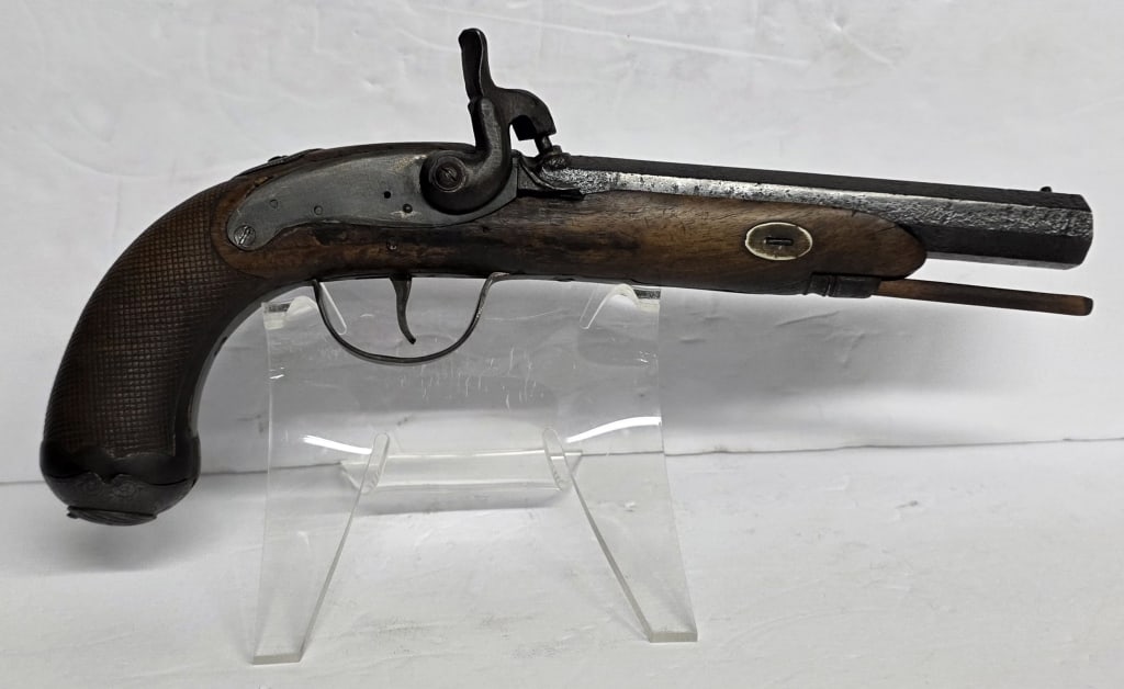 Antique Traveling Pistol: Antique Percussion Pistol/traveling Pistol. Top Of Barrel Engraved With "w. Bond 45 Cornhill London". Approximately 13"long. Photos Are Considered Part Of The Condition And Description. 719-14