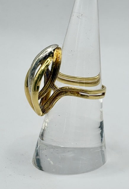 18k Two Tone Multi-dimensional Ring - 6.43g - 5