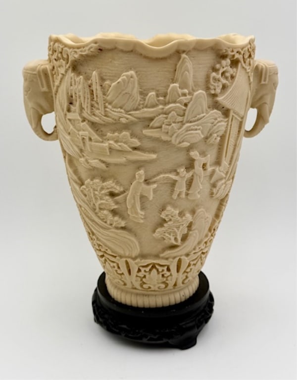 Large Casted Resin Chinese Chinoiserie Vase (1 of 13)