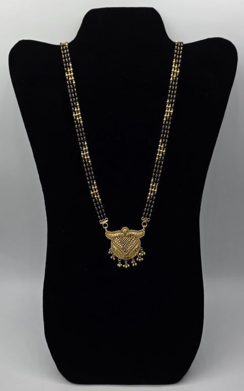 22kt Hindu Mangalsutra Necklace - 34.3gTW (1 of 8)