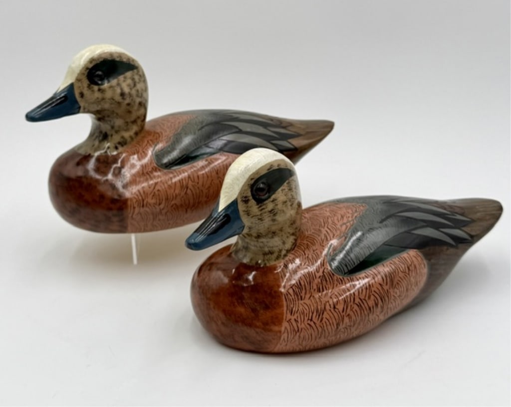 Pair Handcrafted Widgeon Duck Decoys (1 of 12)