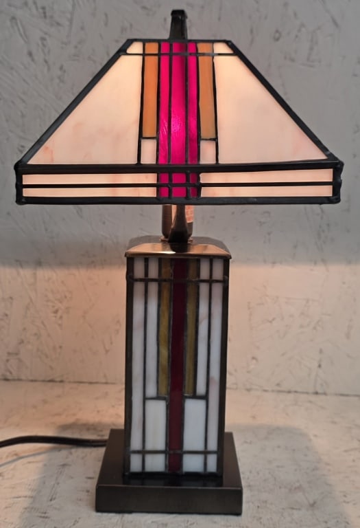Frank Lloyd Wright Inspired Mission Table Lamp (1 of 5)