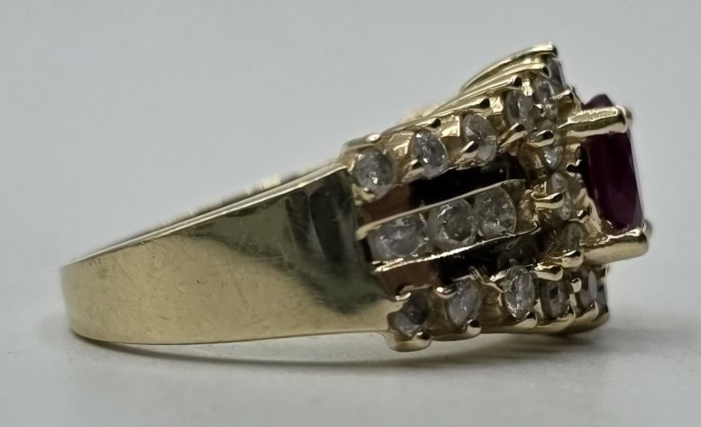 14k Diamond and Ruby Ring - 8.54g TW - 4