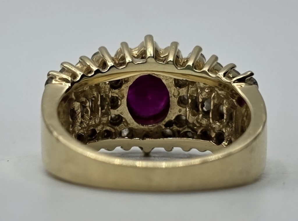 14k Diamond and Ruby Ring - 8.54g TW - 5