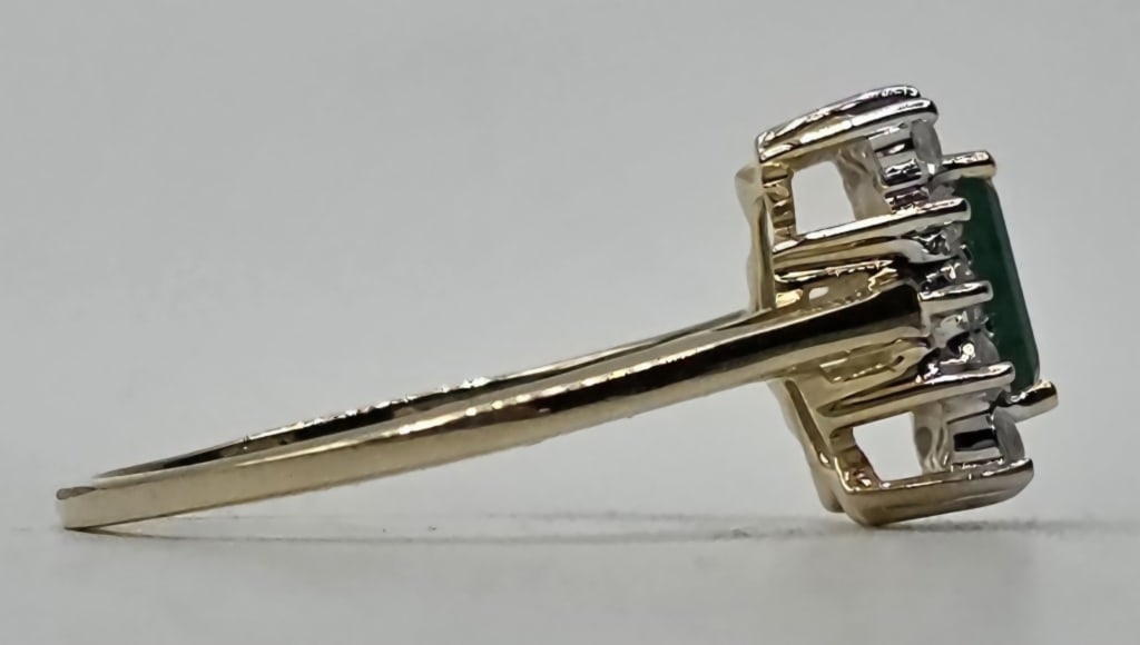 14k Emerald Ring - 3.2g TW - 6
