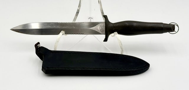 Vintage Parkers Brothers Fighting Knife & Sheath (1 of 13)