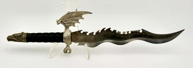 Flying Dragon Fantasy Dagger - 9