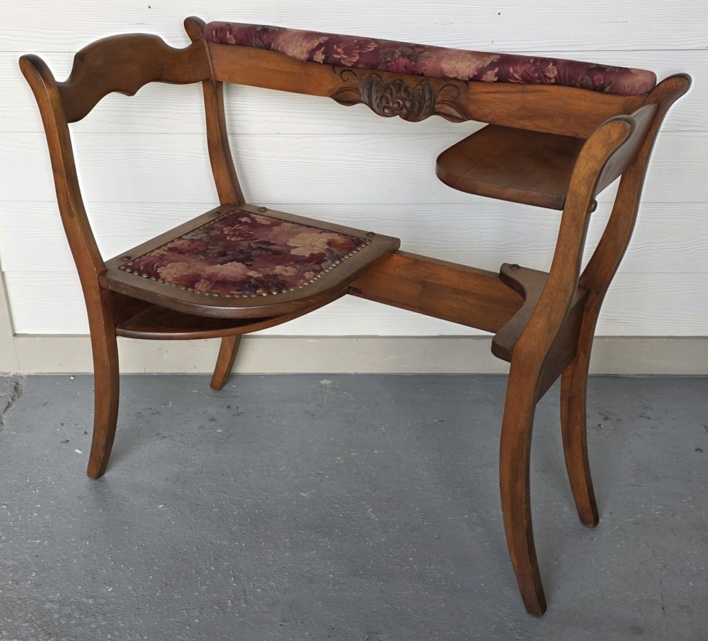 Vintage Gossip Bench/Telephone Table (1 of 7)