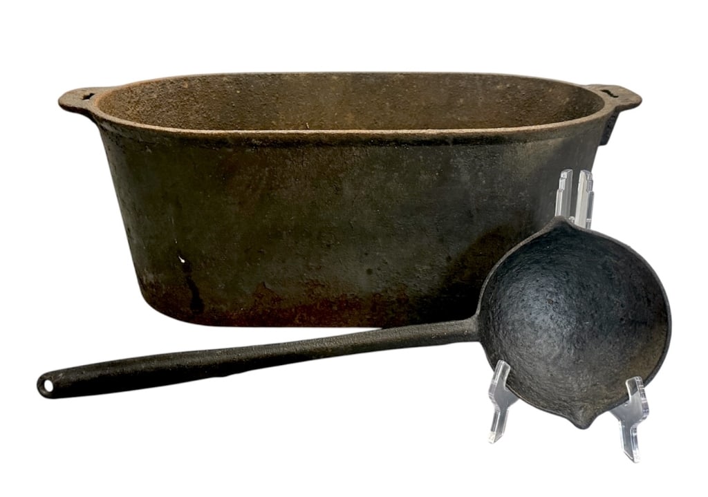 Antique Cast Iron Ham Boiler & Long Handle Ladle (1 of 10)