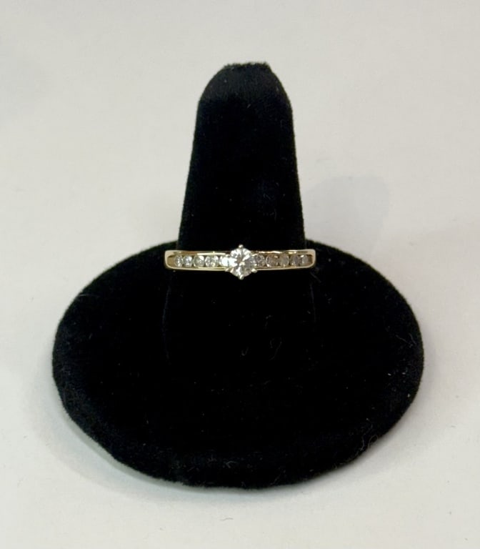 Lovely 14k Diamond Solitaire Ring - 3.0g TW (1 of 10)