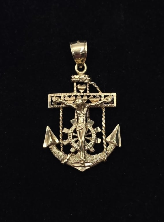 10k Mariner's Cross Pendant - 5.06g (1 of 5)