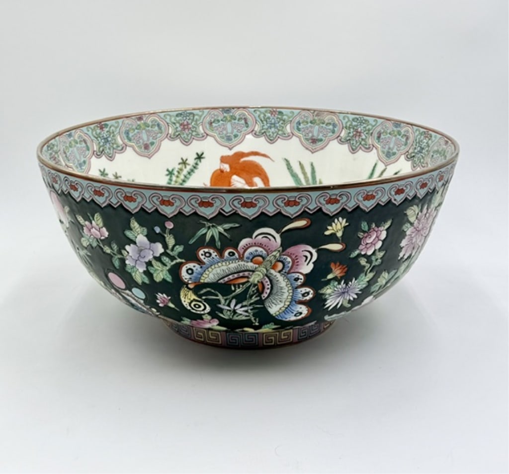 Chinese Famille Noire Fish Bowl (1 of 14)