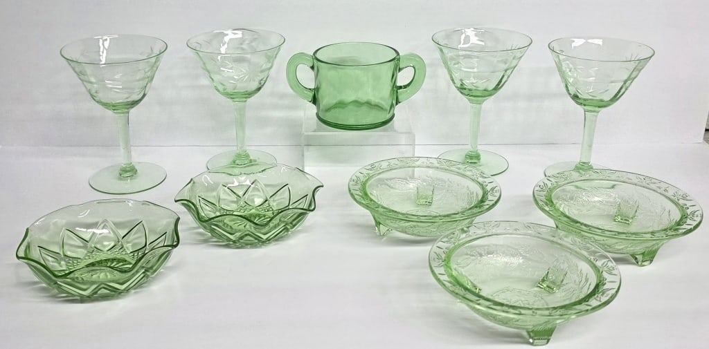 Collection of Assorted Vintage Uranium Glass (1 of 14)