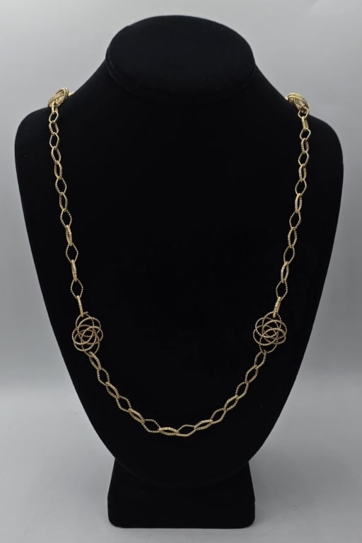 18k Diamond Link Necklace w/Knot Accents - 34.72g: Vintage 18k yellow gold diamond link necklace. Crafted with textured diamond shape links connecting 4 open interlaced knot style accents. Approx. 29.5"L. 34.72g. Photos are considered part of the desc