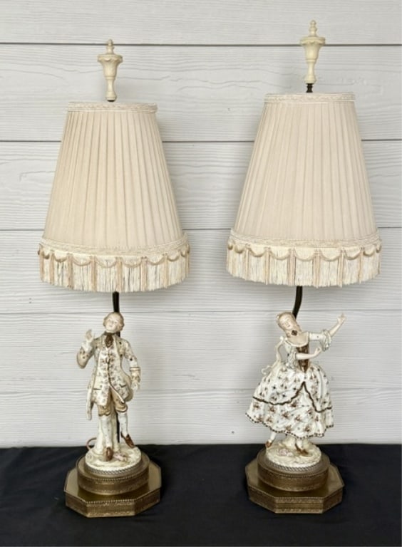 Pair of Vintage Porcelain Figural Lamps (1 of 10)