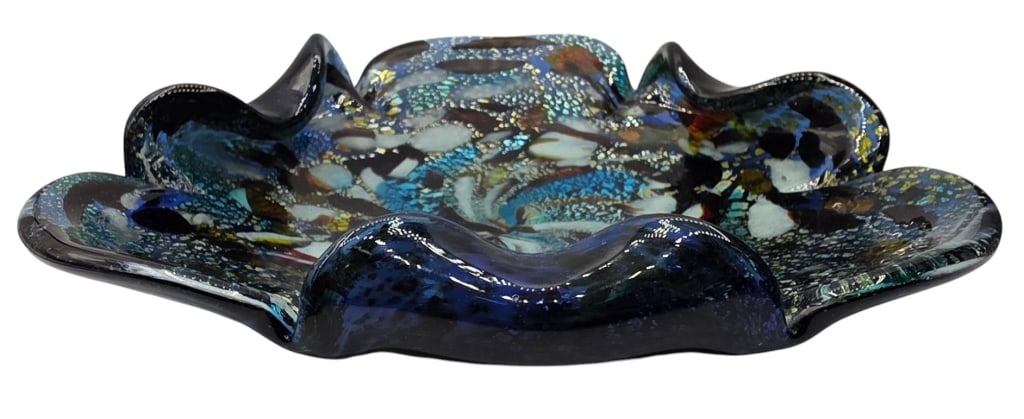 Stunning Murano Style Glass Bowl: Stunning Murano style glass bowl. Bowl features vibrant "tutti frutti" multicolored pattern accented with shimmering silver flecks. In excellent condition with no chips or cracks. Approximately 2"h x 