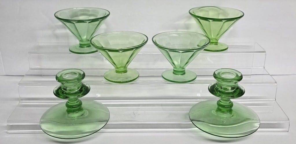 Vintage Green Uranium Depression Glassware (1 of 11)