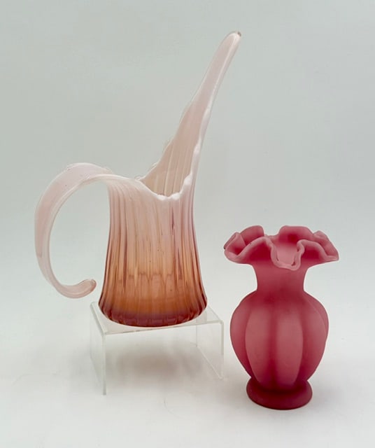 Pair of Collectible Pink Art Glass (1 of 10)