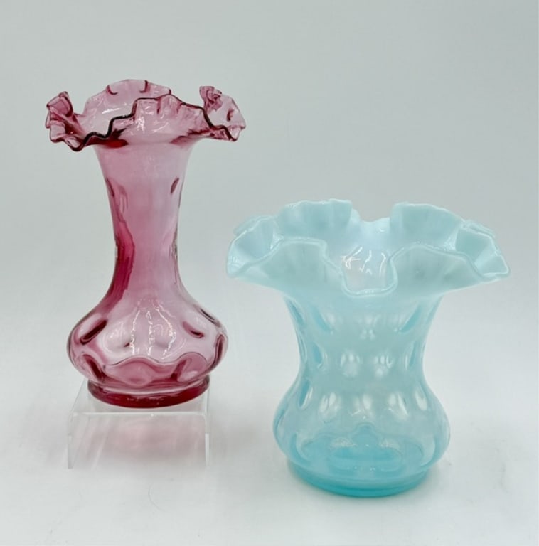 Pair of Fenton Style Coin Dot Art Glass Vases (1 of 12)