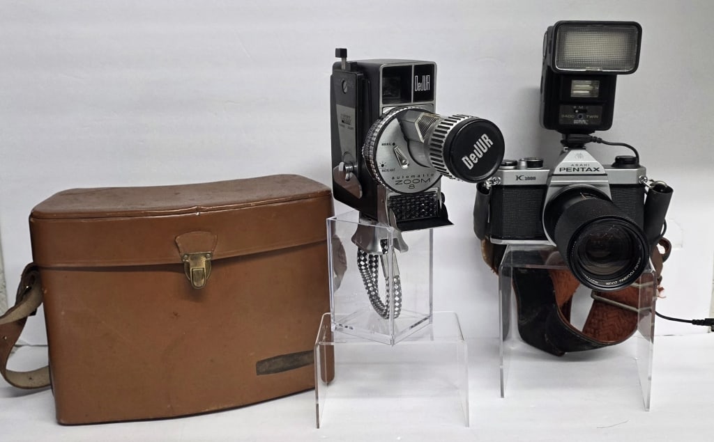 Vintage Delur Electra & Pentax Asahi Cameras (1 of 15)