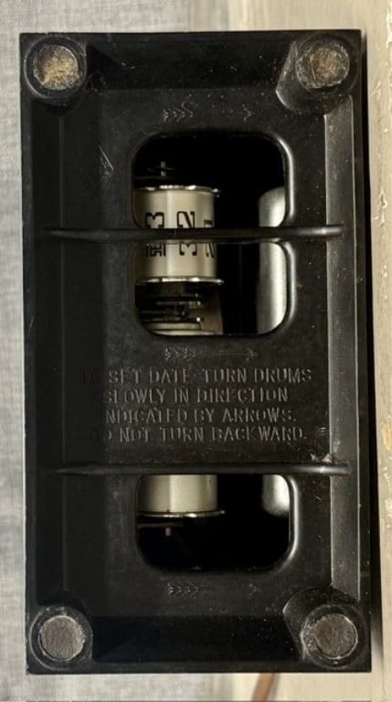 Hammond "Gregory" Skyscraper Bakelite Clock - 12