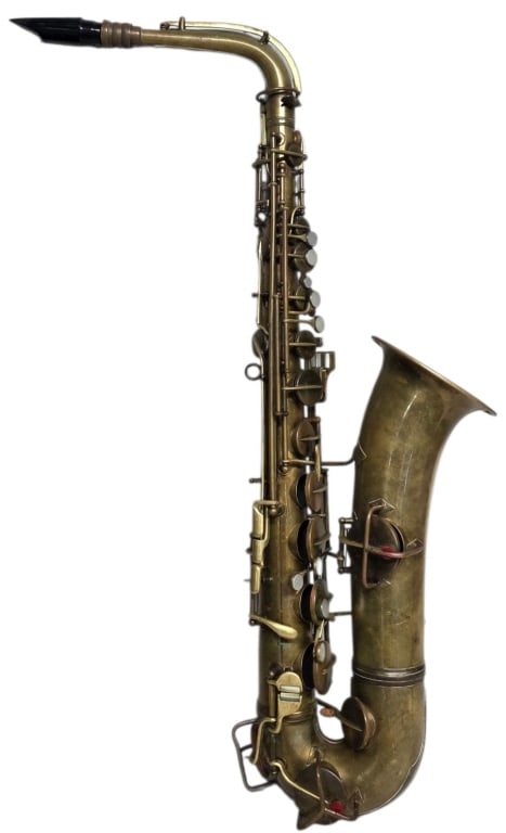 1921 C.G. Conn New Wonder Series I Tenor Saxophone (1 of 11)