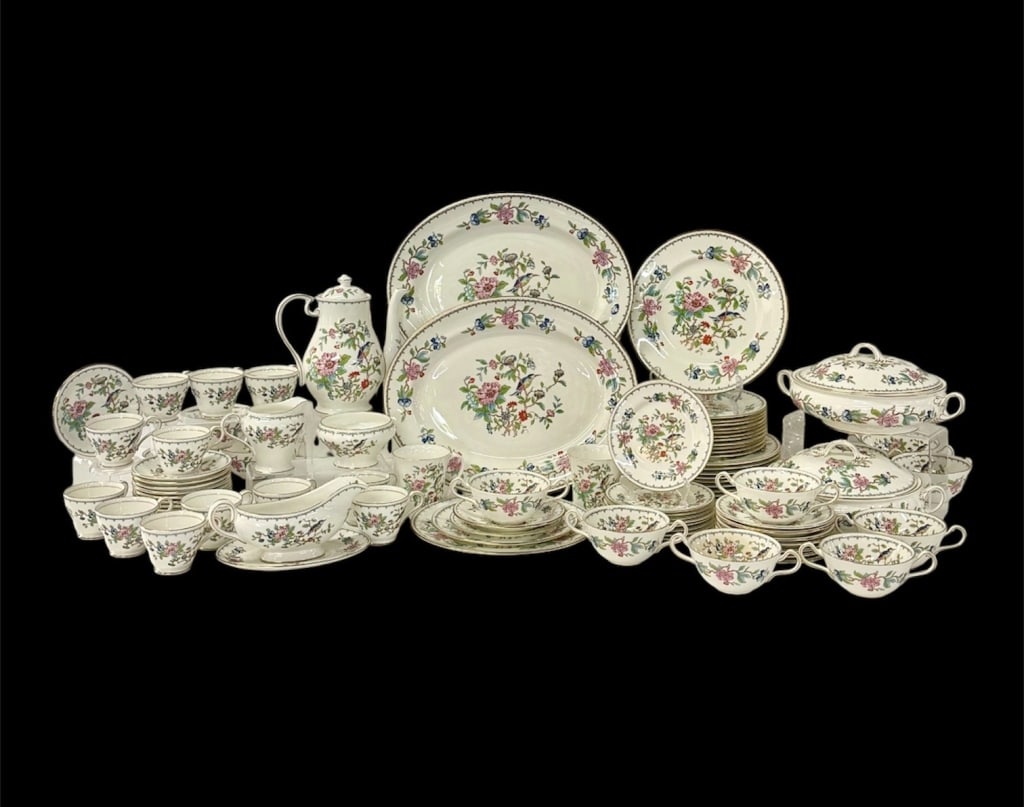 Lg. 86pc Aynsley Pembroke Fine Bone China Set (1 of 20)